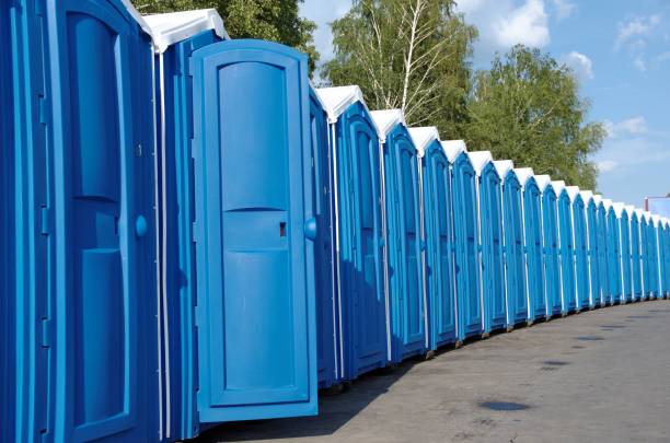 Best Portable bathroom rental  in Deerwood, TX